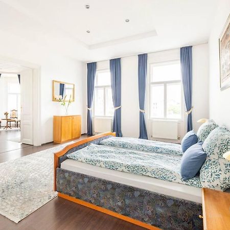 Charming Spacious Apartment Bécs Kültér fotó