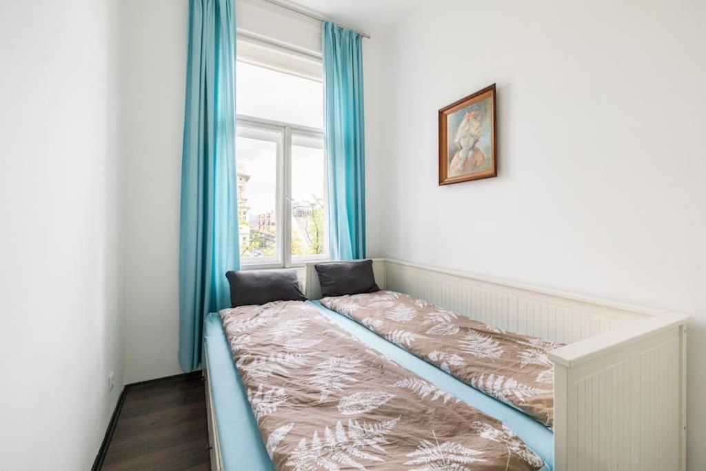 Charming Spacious Apartment Bécs Kültér fotó