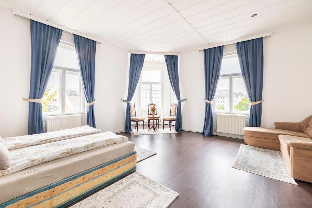 Charming Spacious Apartment Bécs Kültér fotó