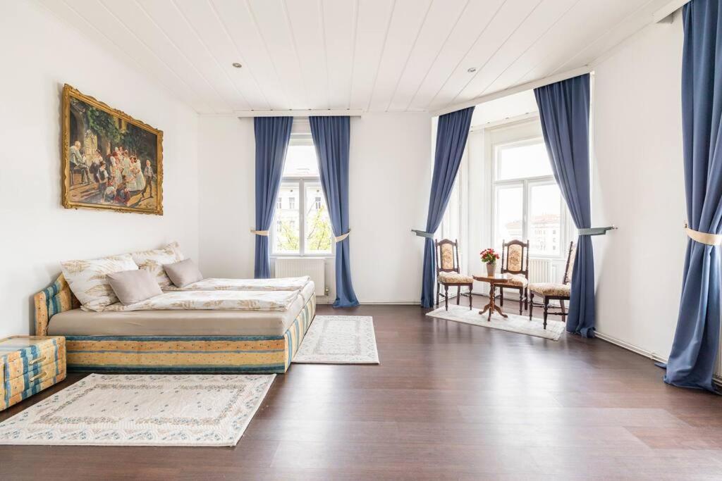 Charming Spacious Apartment Bécs Kültér fotó
